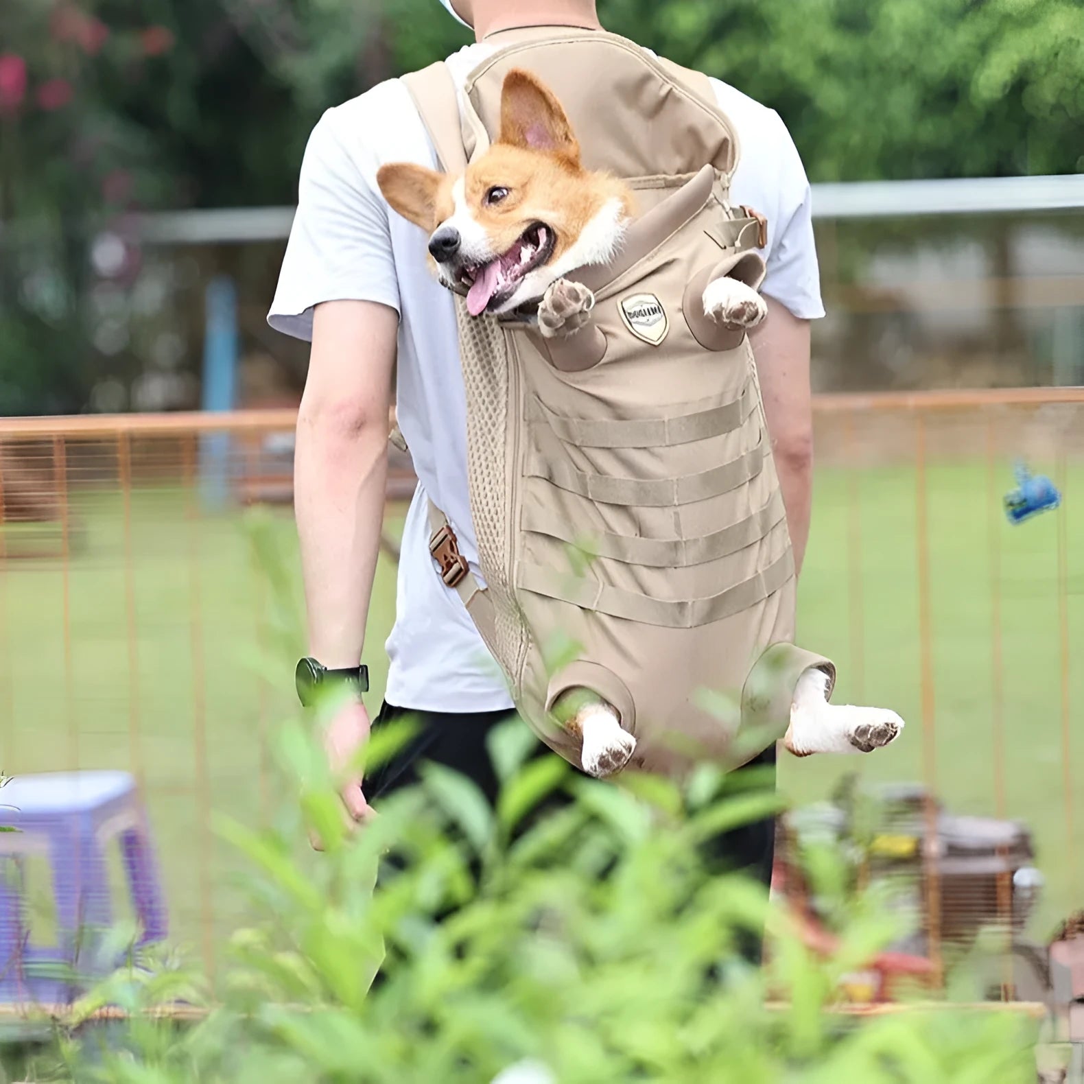 Khaki polyester pet backpack for medium dogs, available in M and L sizes