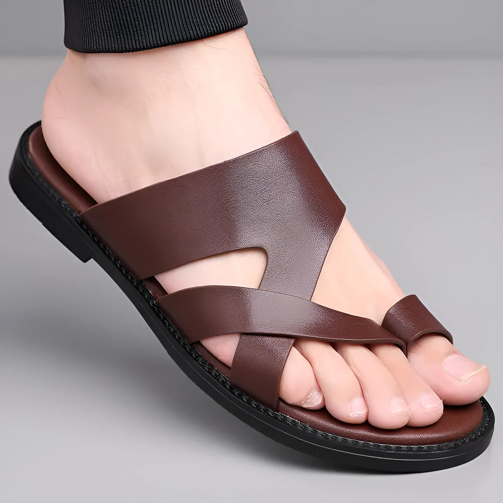 Simple Leisure beach slippers in dark brown, rubber sole, unisex, sizes 38 to 48