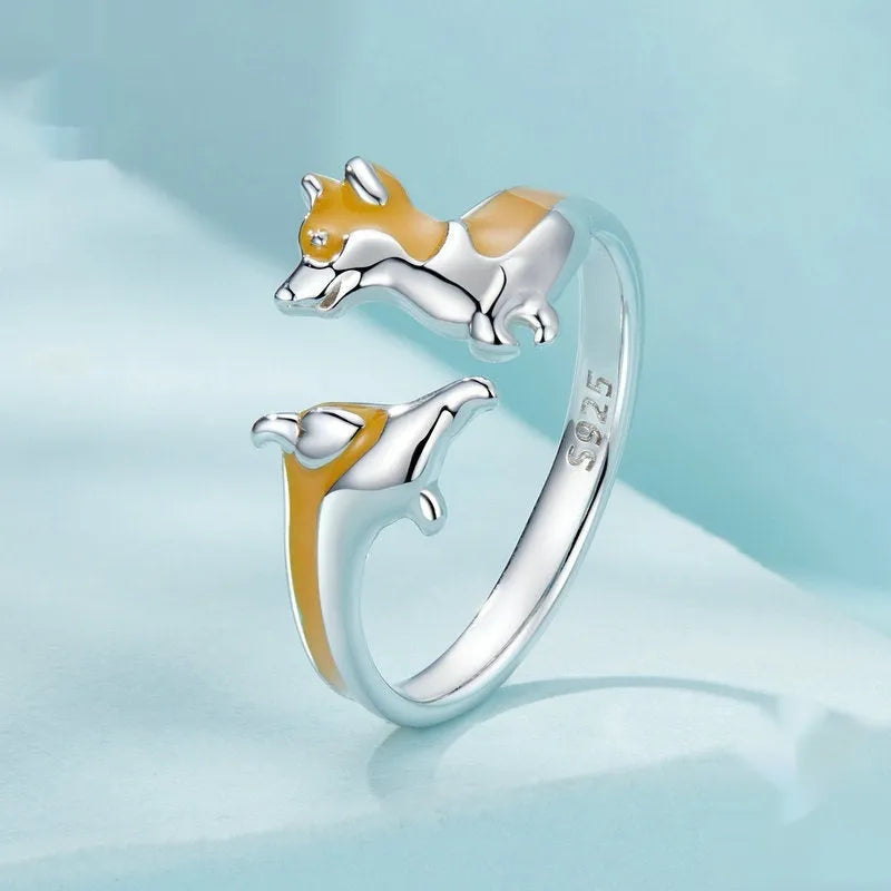 Silver-coloured cartoon Corgi ring with adjustable band