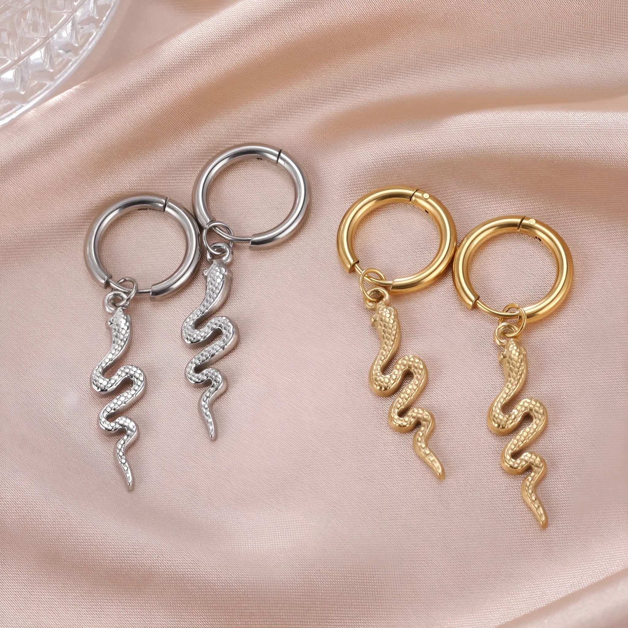 Stainless steel snake vintage ear clips with gold electroplated finish