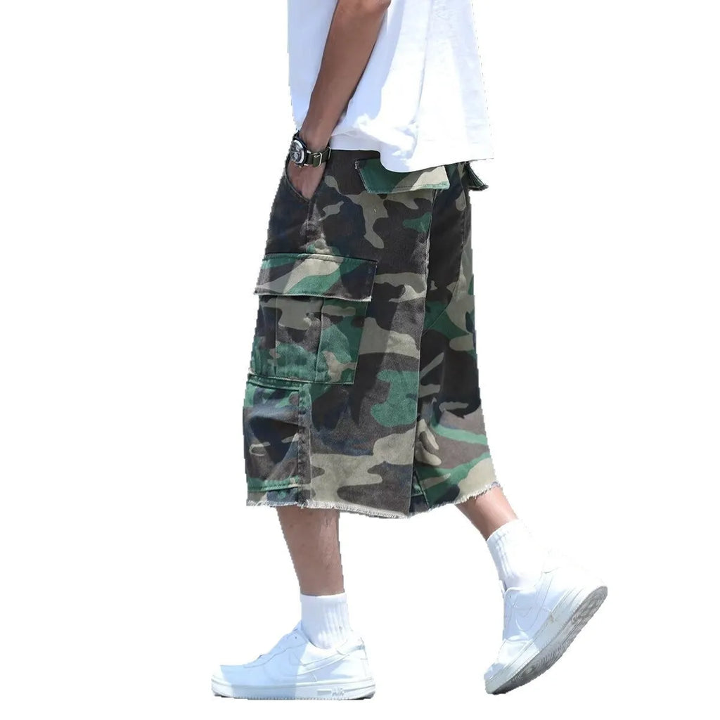 Men's American retro camouflage shorts in loose-fit cropped design with cotton-polyester fabric