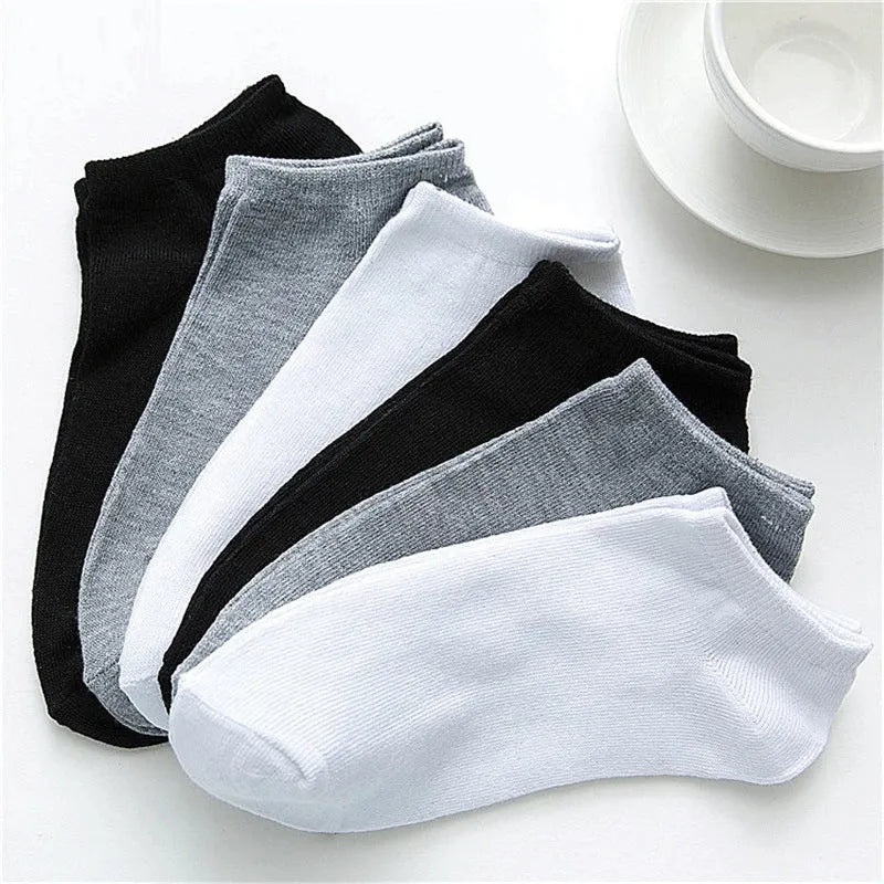 Solid colour men's black white grey ship socks with boneless seam invisible design