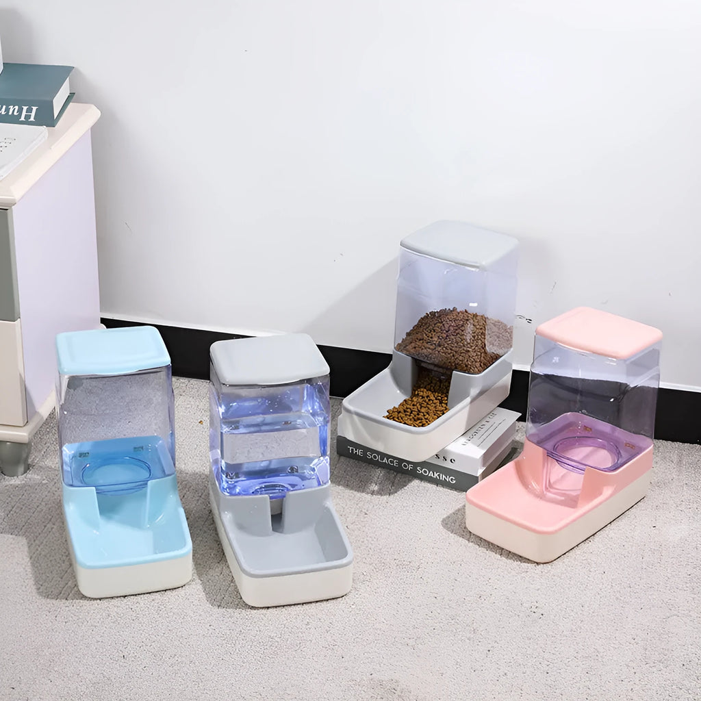 Portable automatic cat feeding and drinking station in blue, measuring 27x15.5x27cm