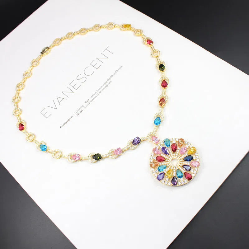 Geometric Yajin necklace with inlaid zircon pendant, bamboo link chain, adjustable 21-50cm, photo colour