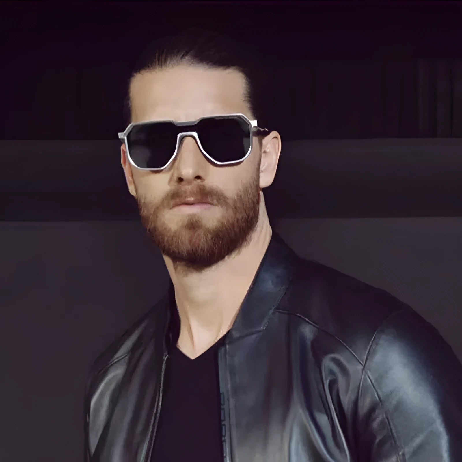 New One irregular punk sunglasses for men, matte silver frame