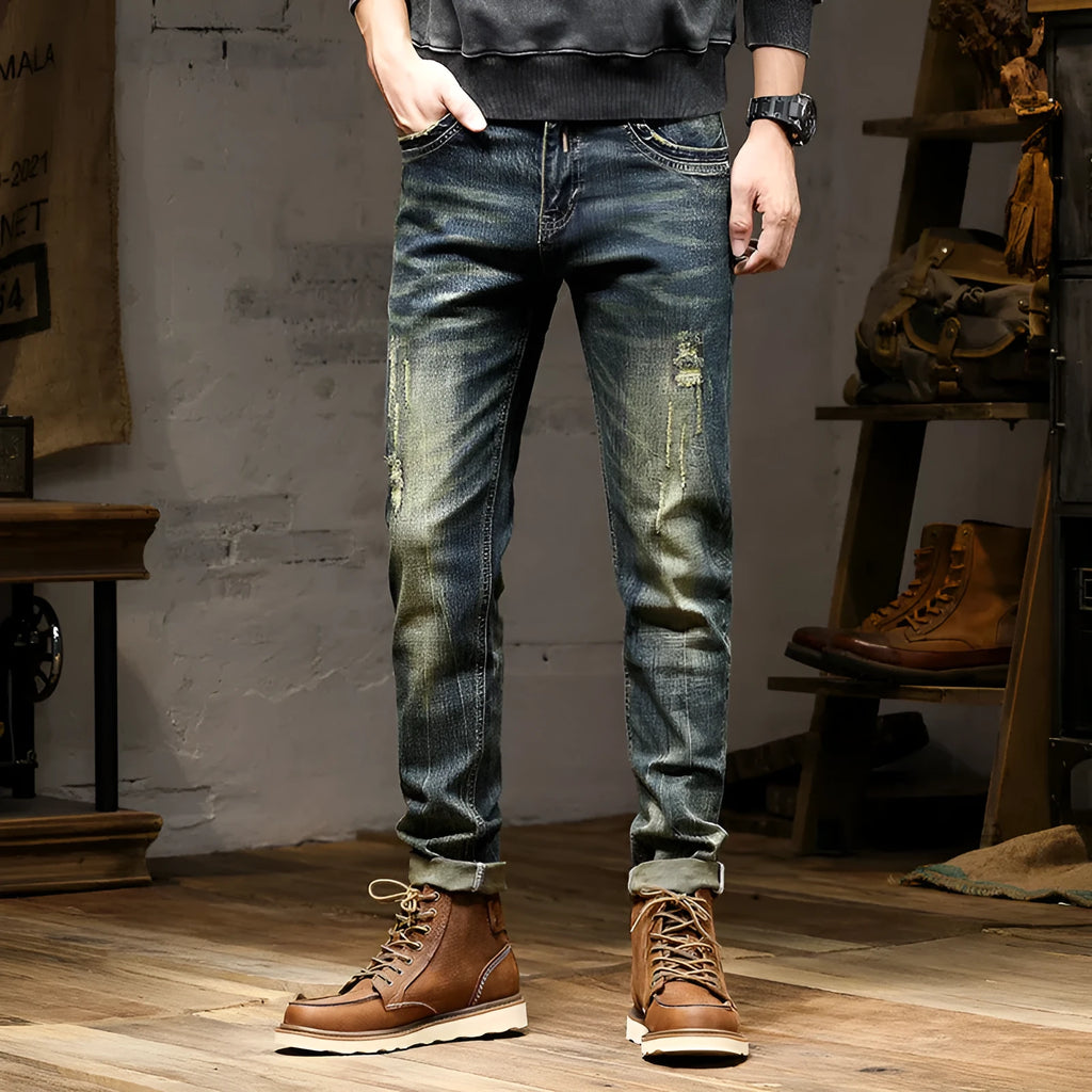 Men's stretch skinny jeans in retro colour with zip fly closure