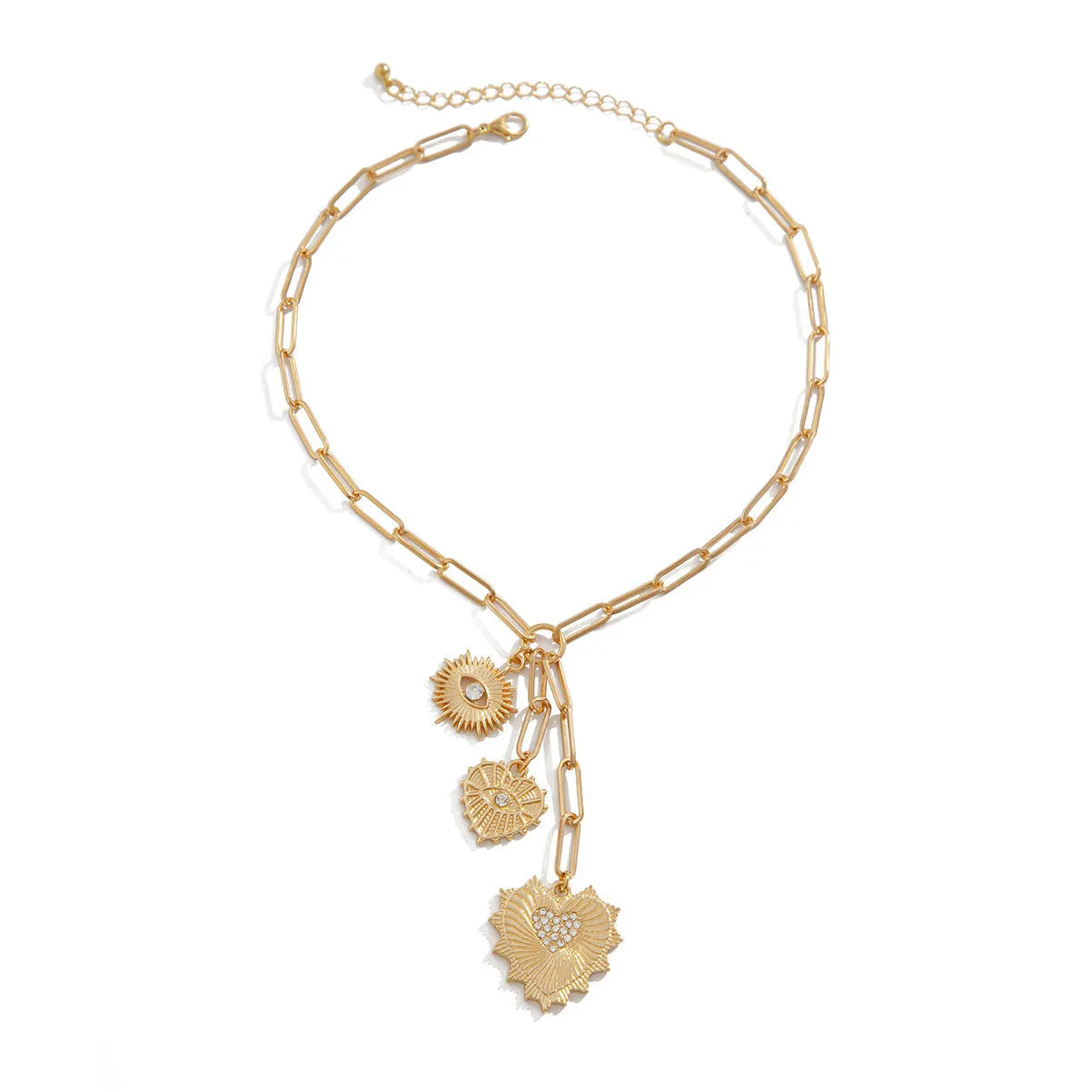 Cold wind heart-shaped alloy pendant clavicle chain in gold 6534 finish on women collarbone