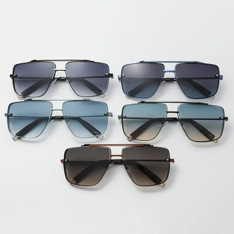 Twin-beam metal sunglasses for men with UV400 full frame in black and gold colour option