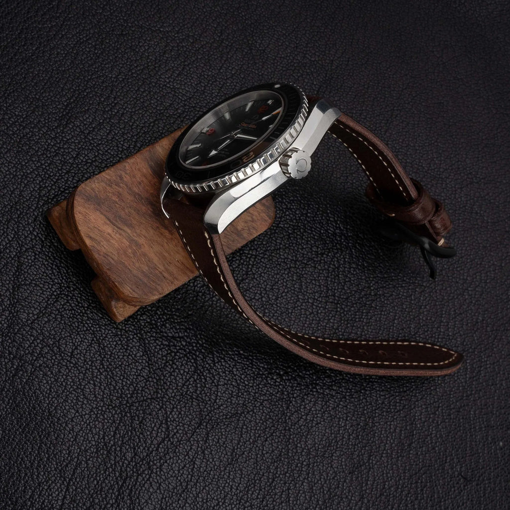 Retro pure cowhide leather watch strap with pin buckle in brown steel buckle finish 20mm width
