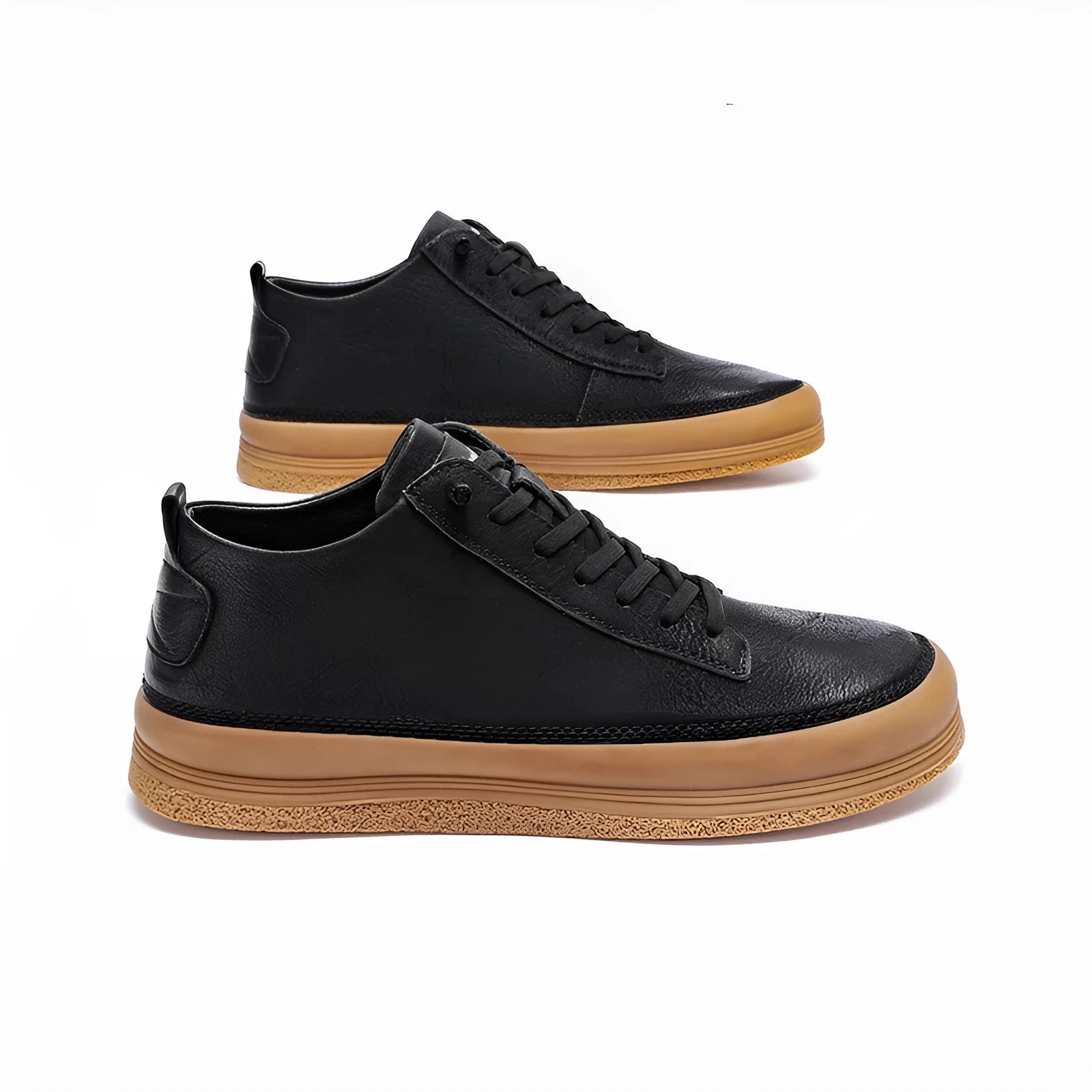 Men's black leather casual shoes with round toe and lace-up closure on a rubber sole