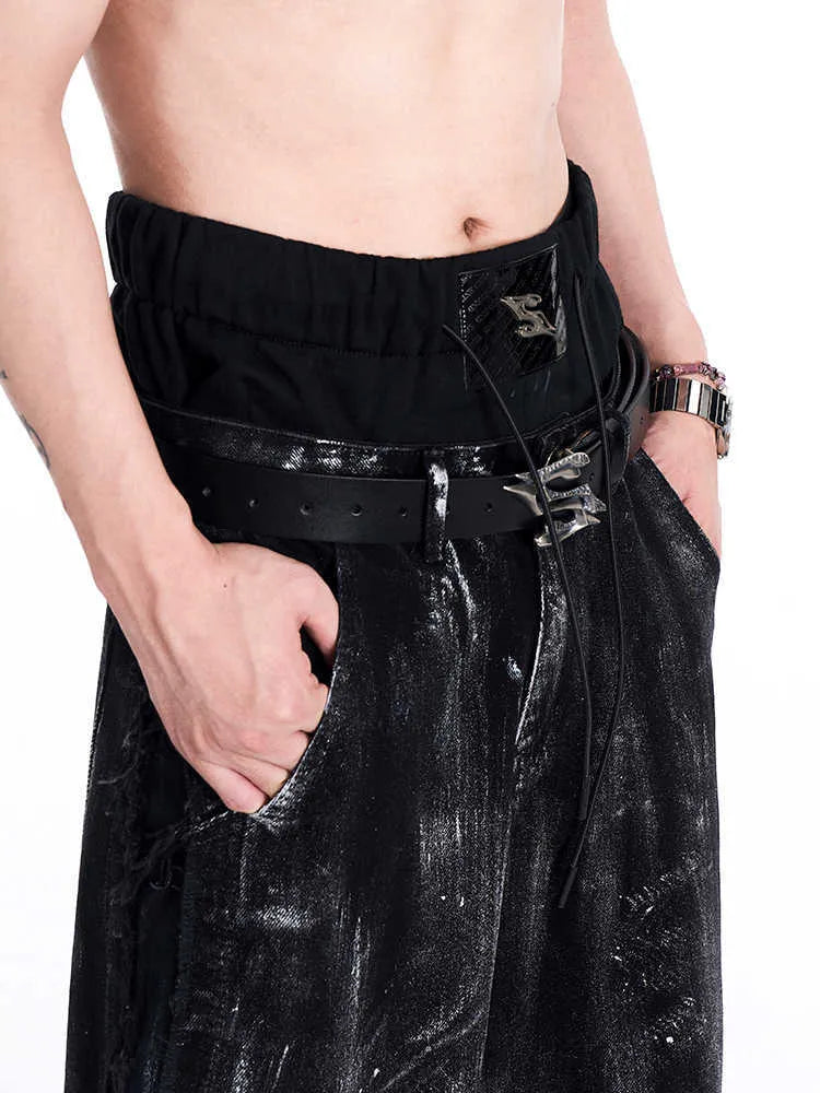 Black men's leather belt with a metal buckle, showing the two-layer cowhide construction and a length of 110cm.