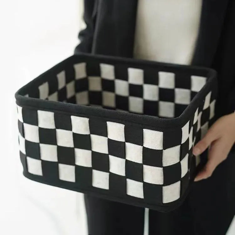 Checkerboard patterned felt storage basket with folding design showing rectangular 37x29x19.5cm dimensions