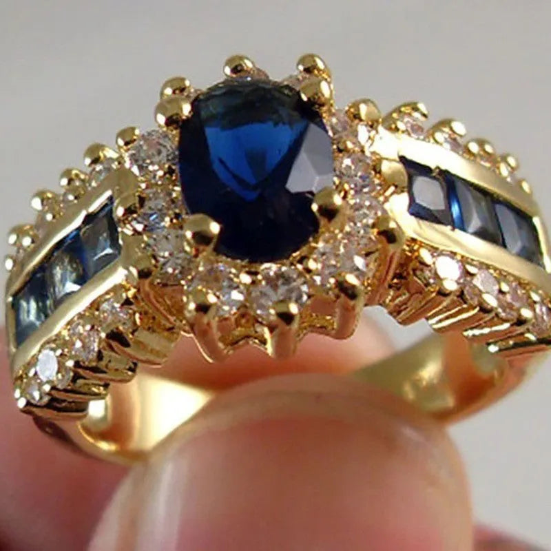 Personalised unisex zinc alloy fashion ring with diamond-set sunflower or square-cut zircon designs in sizes 6 to 11
