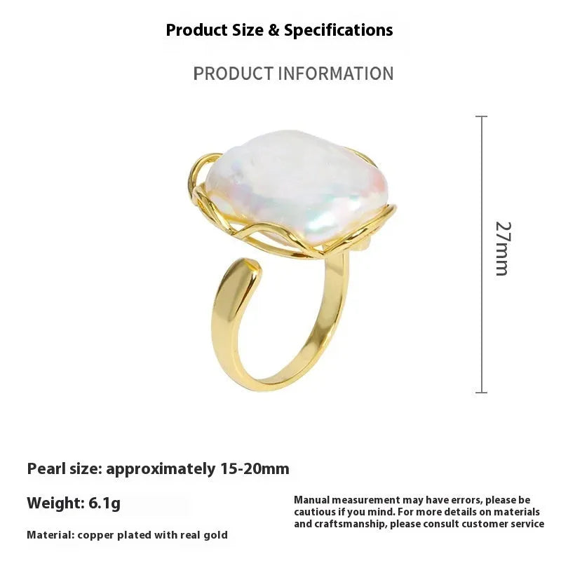 Women's baroque pearl ring with adjustable opening in gold colour geometric design