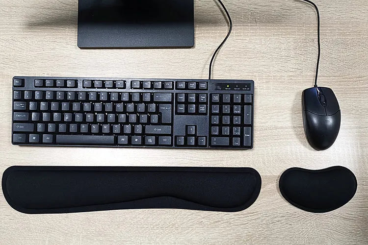 Memory foam wrist pad non-slip base black colour 460x85x25mm for keyboard support