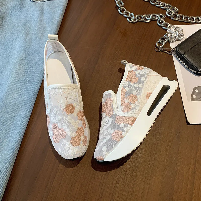 Women's mesh lace high heel sneakers in solid colour with flower pattern, rubber sole, sizes 35-42