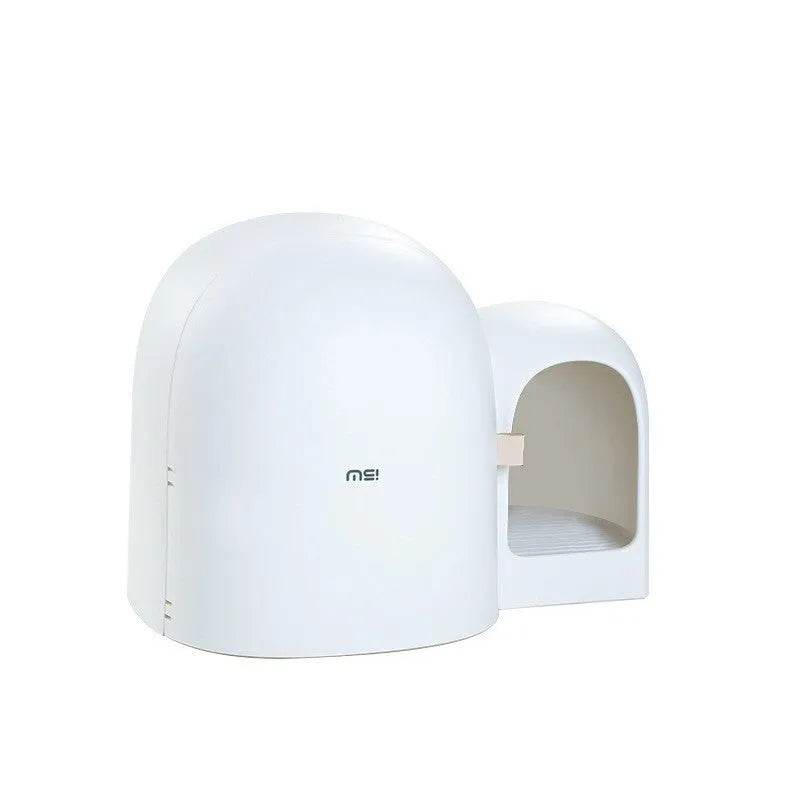 Fully enclosed oversized cat litter box in ABS plastic with dimensions 67.7cm x 49cm x 50cm