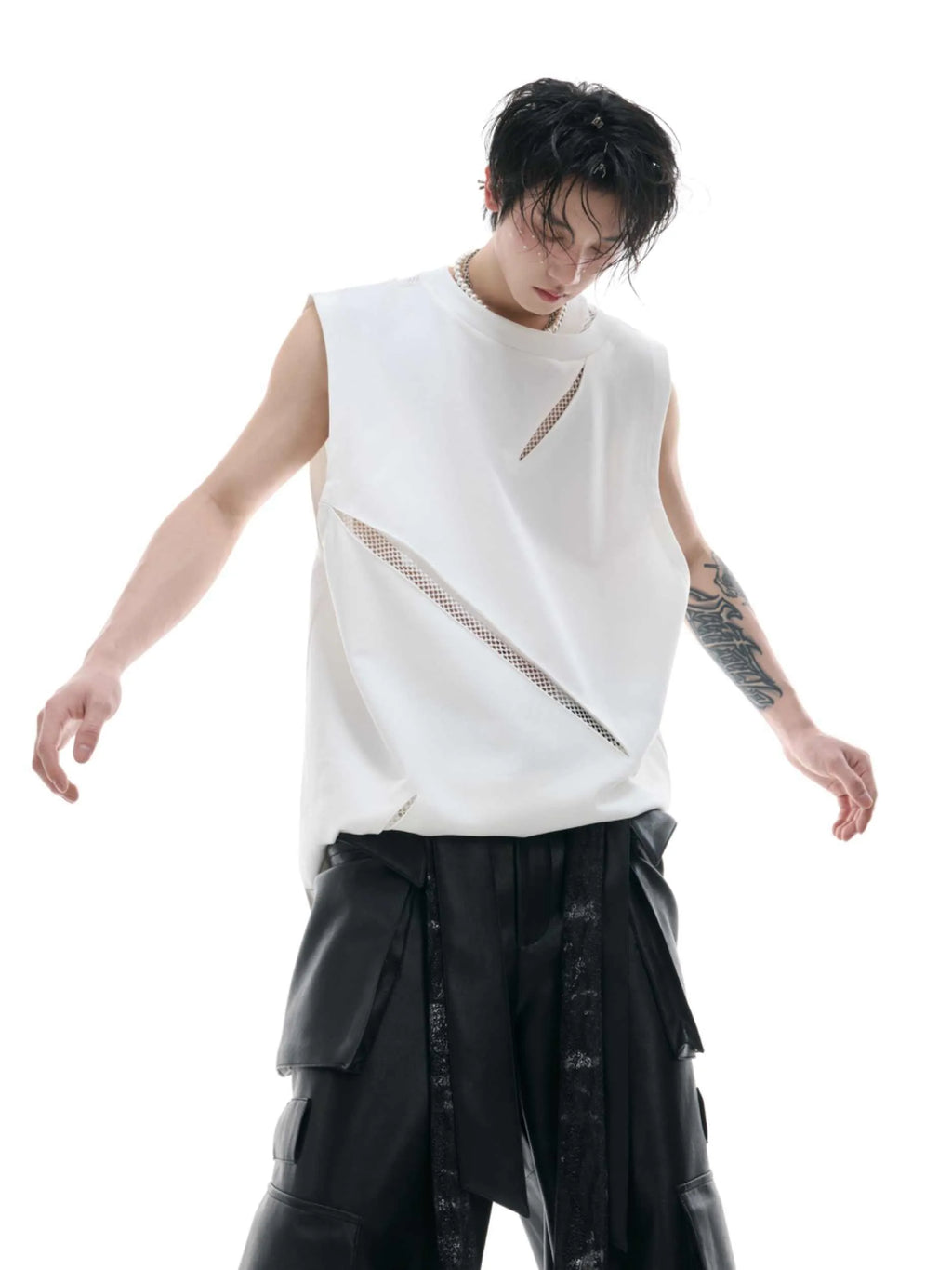 Niche 3D cutting hollow mesh sleeveless vest in black slim fit with metal decoration